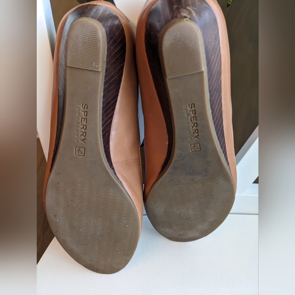 SPERRY • Brown Patent Leather Open Peep Toe Wedge Slip On Heels Seaport Size 6M - Picture 6 of 9
